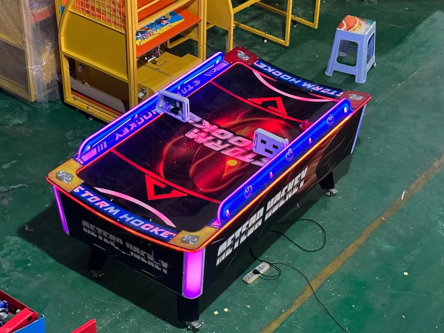Münzbetriebener Unterhaltungs- – Air Hockey Table Bewertung und Preis